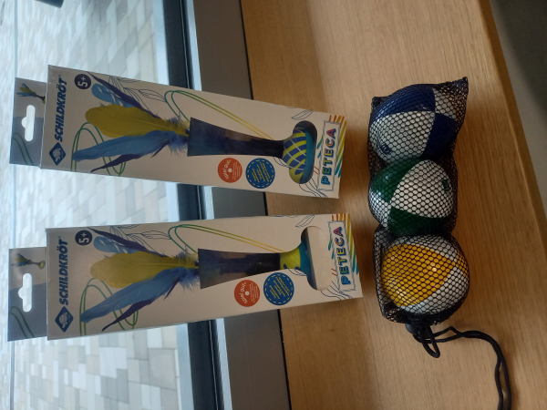 82121C8B 94E6 4706 8E11 029843A6FFAC